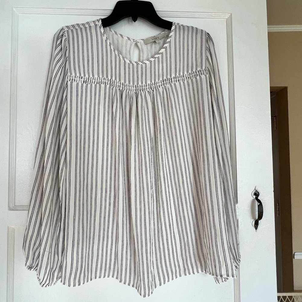 LOFT Striped White and Black Women's Top - large